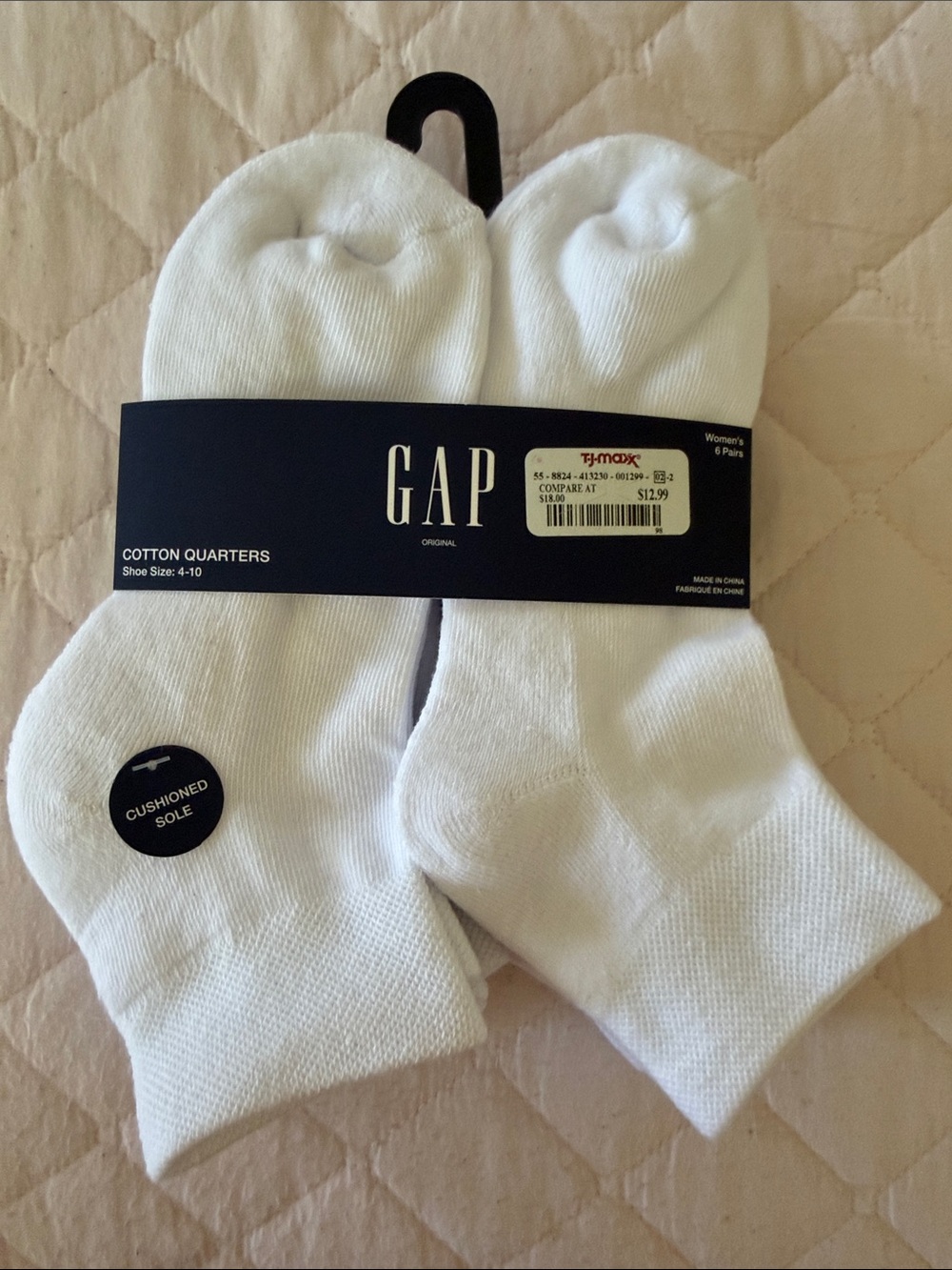 GAP White Cotton Quarter Athletic Socks - Pack